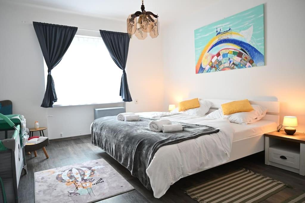 Rodinny Apartman U Broumovskeho Namesti Exteriér fotografie