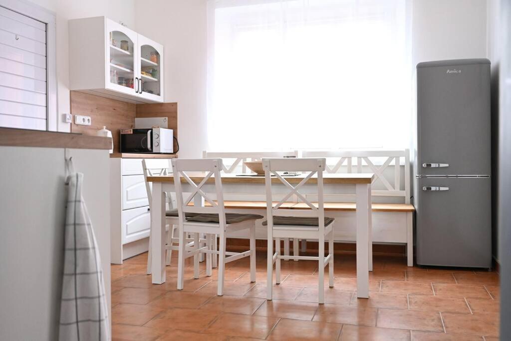 Rodinny Apartman U Broumovskeho Namesti Exteriér fotografie